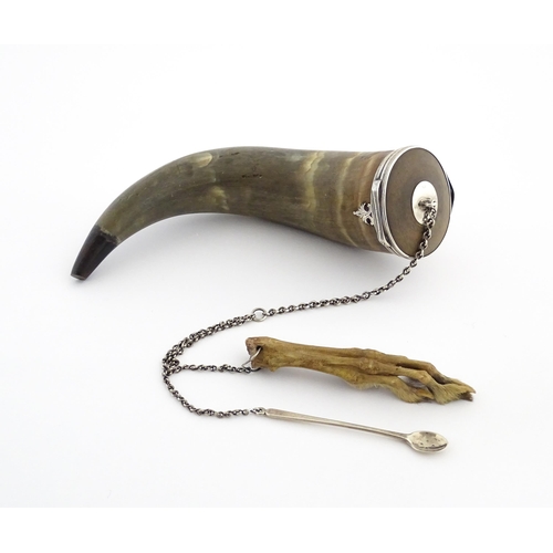 1075 - An early 19thC Scottish cow horn snuff mull with white metal mounts and shield engraved 'A Token of ... 