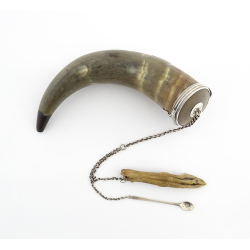 1075 - An early 19thC Scottish cow horn snuff mull with white metal mounts and shield engraved 'A Token of ... 