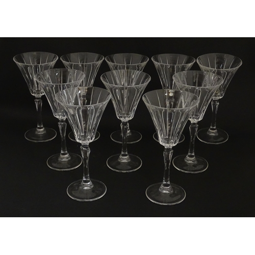 176 - A set of ten glass wine glasses, in the Novecento pattern by Royal Crystal Rock. Approx. 7