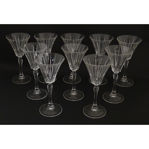 177 - A set of ten glass wine glasses, in the Novecento pattern by Royal Crystal Rock. Approx. 6 3/4