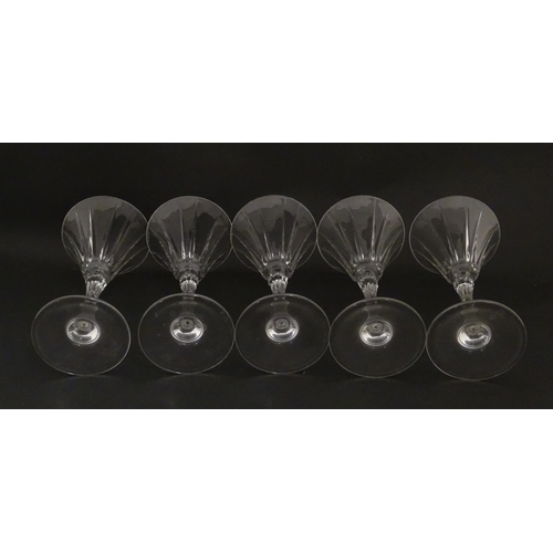 177 - A set of ten glass wine glasses, in the Novecento pattern by Royal Crystal Rock. Approx. 6 3/4