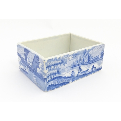 69 - A 19thC blue and white box / dish of rectangular form decorated in the Nuneham Courtenay pattern. Ap... 