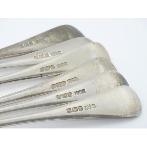 259 - A set of six silver dessert forks hallmarked Sheffield 1915, maker James Dixon & Sons Ltd. Approx. 7... 