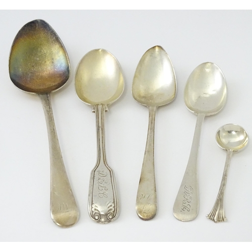 320 - Assorted silver items to include sugar tongs hallmarked Sheffield 1914 maker James Dixon & Sons. An ... 