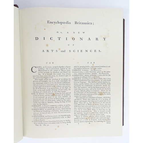 924 - Books: Encyclopaedia Britannica, Volumes 1 -3, An authentic replica of the first edition, originally... 