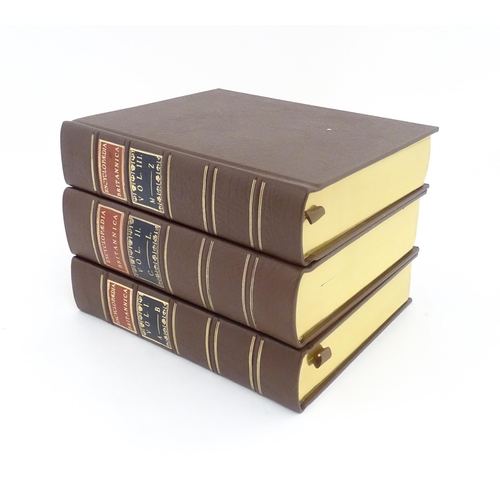 924 - Books: Encyclopaedia Britannica, Volumes 1 -3, An authentic replica of the first edition, originally... 