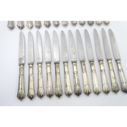 445 - A quantity of silver handled Albany pattern knives, hallmarked London 1961, maker C J Vander Ltd. 12... 