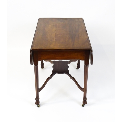 1739 - A late 18thC Chippendale style mahogany Pembroke table, the butterfly table top having two shaped dr... 