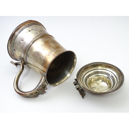 524 - An Old Sheffield Plate lidded tankard with loop handle. Approx. 8 1/2