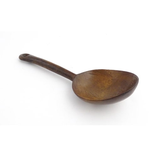 1187 - Treen : A 19thC large walnut ladle. From the A. J. Levi Collection, no. 1194, label under. Approx. 1... 