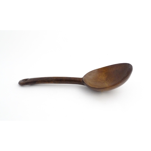 1187 - Treen : A 19thC large walnut ladle. From the A. J. Levi Collection, no. 1194, label under. Approx. 1... 