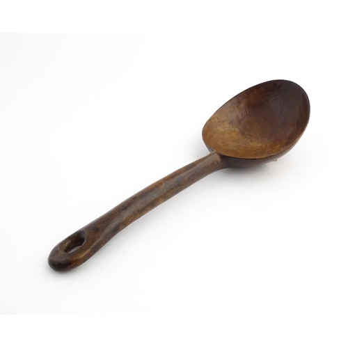 1187 - Treen : A 19thC large walnut ladle. From the A. J. Levi Collection, no. 1194, label under. Approx. 1... 