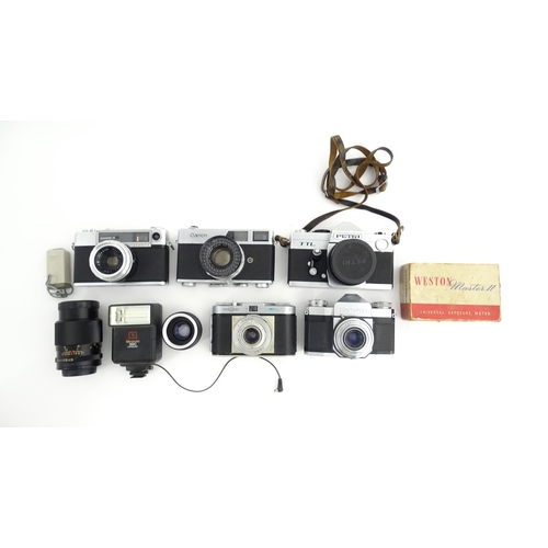 1224 - A quantity of cameras and equipment to include a Wirgin Edixa Vero 35mm Camera, a Petri TTL 35mm cam... 