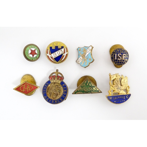 1243 - A quantity assorted mid 20thC pins, badges, etc to include a Civil Defence Corps lapel badge with en... 