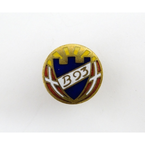 1243 - A quantity assorted mid 20thC pins, badges, etc to include a Civil Defence Corps lapel badge with en... 