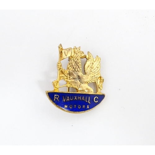 1243 - A quantity assorted mid 20thC pins, badges, etc to include a Civil Defence Corps lapel badge with en... 