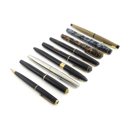 1274 - A quantity of mid 20thC fountain pens, comprising a Sheaffer Statesman Snorkel (Australia), a Sheaff... 