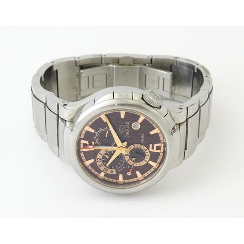 742 - A Jaguar gentlemans stainless steel quartz wristwatch with subsidiary dials and hour batons. With ca... 