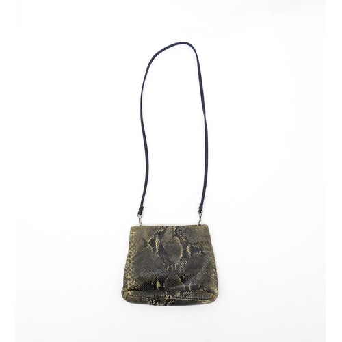 1403 - Vintage fashion / clothing: A brown lizard skin handbag with tan suede lining. Together with a snake... 