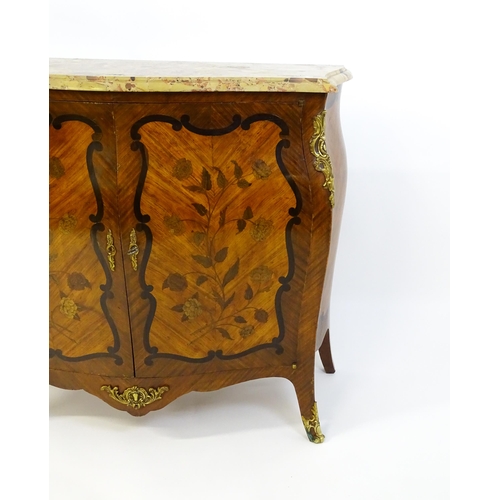 1590 - A late 19thC marble topped commode with brass mounts and two marquetry inlaid doors raised on four t... 