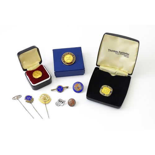 768 - Trade Union Interest: a quantity of assorted badges, pins, etc. to include 9ct gold, Swedish silver ... 