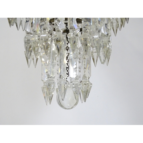 1522 - A late 19th / early 20thC three tier bag light shade with lustre drops. Approx. 15