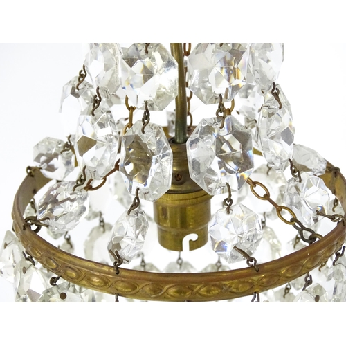 1523 - A 20thC bag light shade with lustre drops. Approx. 17