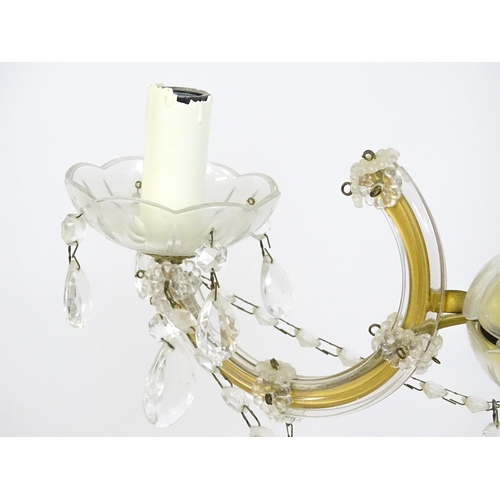 1524 - A late 20thC three branch chandelier / electrolier with lustre detail. Approx. 22