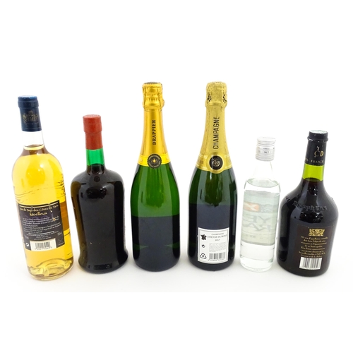 75 - Six bottles of wines and spirits to include a 750ml Côtes du Tarn Moelleux 2001, Almeida 1966 Ruby P... 