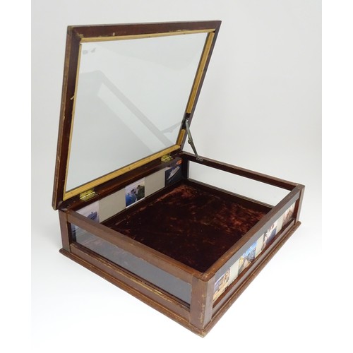 122 - A glass table top vitrine / display cabinet, approx 22