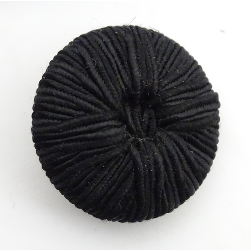 307 - Vintage fashion / clothing: A beaver lamb / mouton fur style coat, button fastening to the front, bu... 