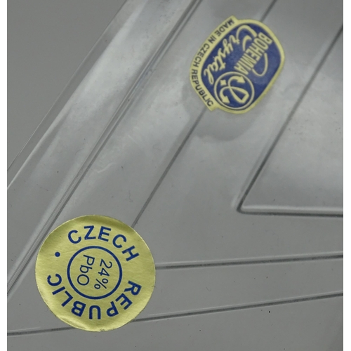 358 - A quantity of assorted glassware to include a set of six Chesterfield glasses with coloured decorati... 