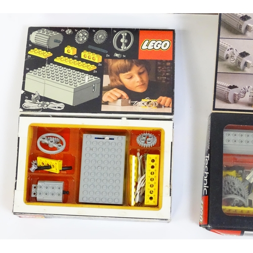 631 - Toys: A quantity of Lego to include Technical Set 853, Technic 8700, 7864 and 870. Boxed. Largest bo... 