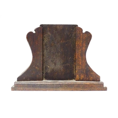 718 - An Art Deco carved beech picture frame, approx 9