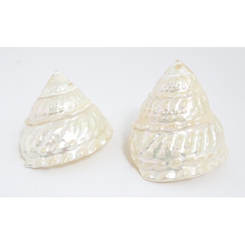 809 - A quantity of assorted items to include a souvenir album of Jerusalem with Flowers of the Holy Land ... 