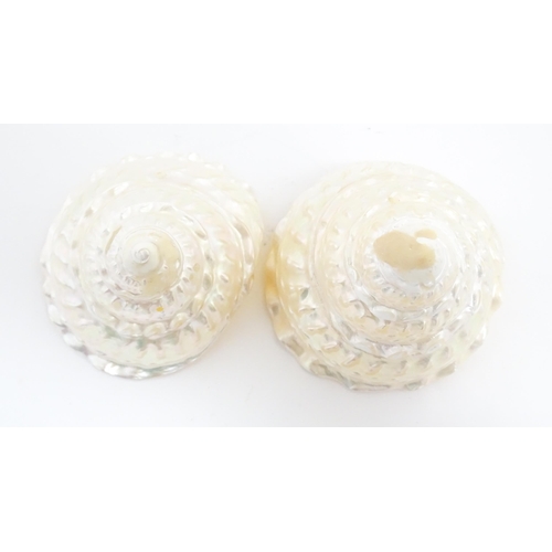 809 - A quantity of assorted items to include a souvenir album of Jerusalem with Flowers of the Holy Land ... 