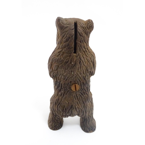 809 - A quantity of assorted items to include a souvenir album of Jerusalem with Flowers of the Holy Land ... 