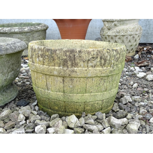 903 - Five assorted planters and plant pots, the largest approx 18