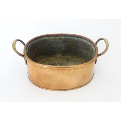 344 - A quantity of assorted metalwares to include a candlestick, copper chamberstick, inkwells, Art Nouve... 