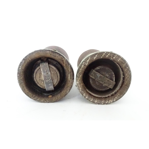 359 - A quantity of kitchenalia to include a strainer / skimmer, sugar crusher, salt and pepper grinders, ... 