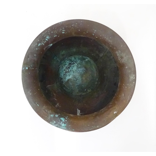 361 - An Art Nouveau cooper planter / jardiniere. Approx 6 3/4 high.