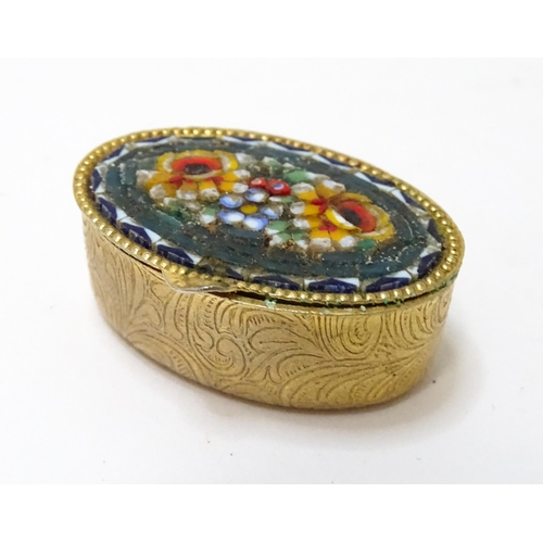 722 - A quantity of Oriental cloisonne to include a pot and cover with yellow ground and floral detail, a ... 