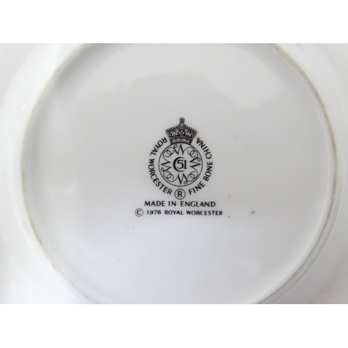 828 - A quantity of royal commemorative ceramics  to include an Edward VIII coronation mug, a mug commemor... 