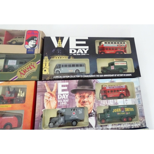 840 - Toys: A quantity of assorted die cast scale model Lledo vehicles to include The Royal Air Force Pers... 