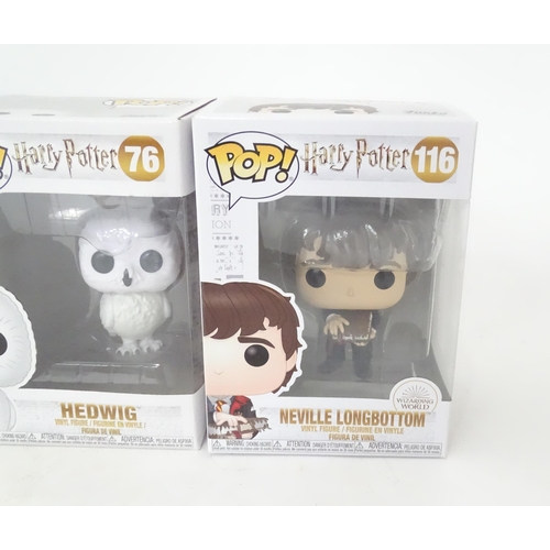 117 - Collectors toys : A quantity of Harry Potter Funko POP! toys to include Ron Weasley, Fawkes, Severus... 