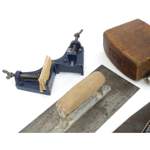 610 - Workshop Tools : a carpenter's toolbox containing a quantity of hand saws, bullnose planes, spoke sh... 