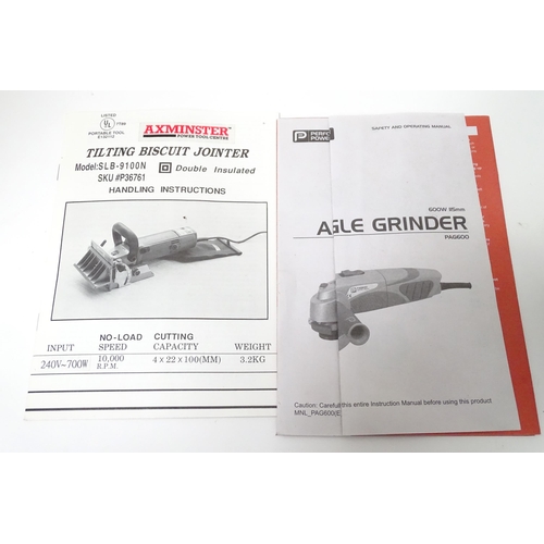 653 - Workshop Tools : an Axminster SLB-9100N tilting biscuit joiner (with manual), together with a Perfor... 