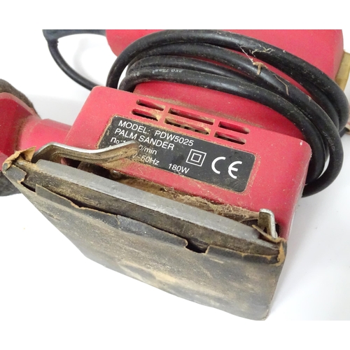 653 - Workshop Tools : an Axminster SLB-9100N tilting biscuit joiner (with manual), together with a Perfor... 