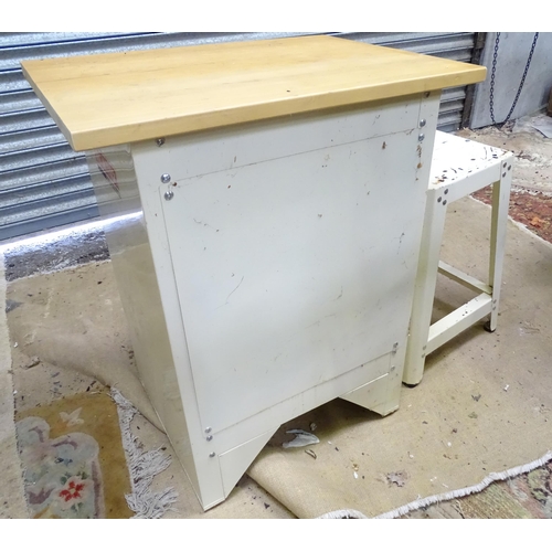 682 - Workshop Tools : an Axminster single workshop cupboard with two internal shelves and workbench top, ... 
