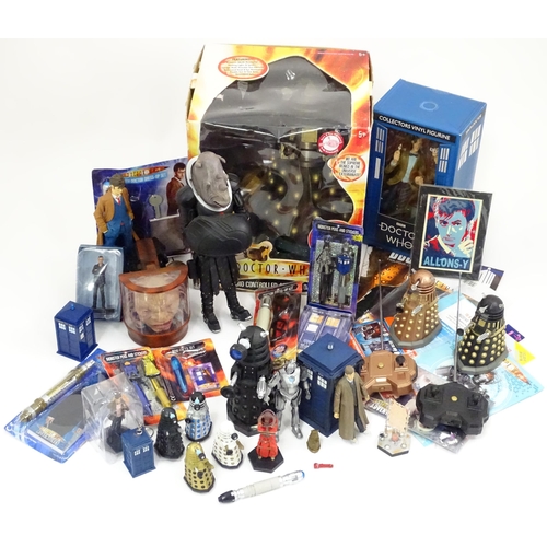 734 - Toys: A quantity of Doctor Who figures to include the 10th Doctor, Tardis', Daleks, Cassandra, Jundo... 